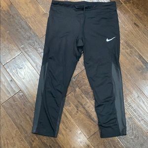 Nike Dri-fit Capri tights